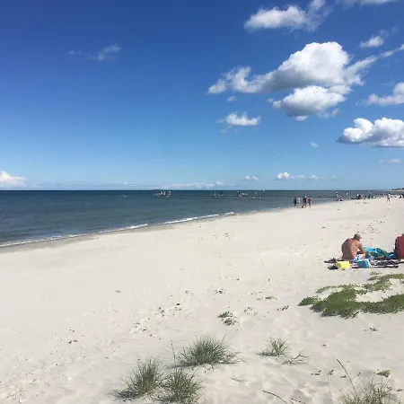 Nielstrup Gard V/Bratten Strand * Jerup