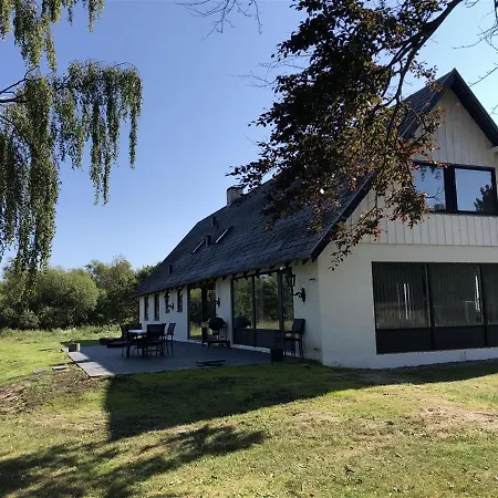 Nielstrup Gard V/Bratten Strand Jerup